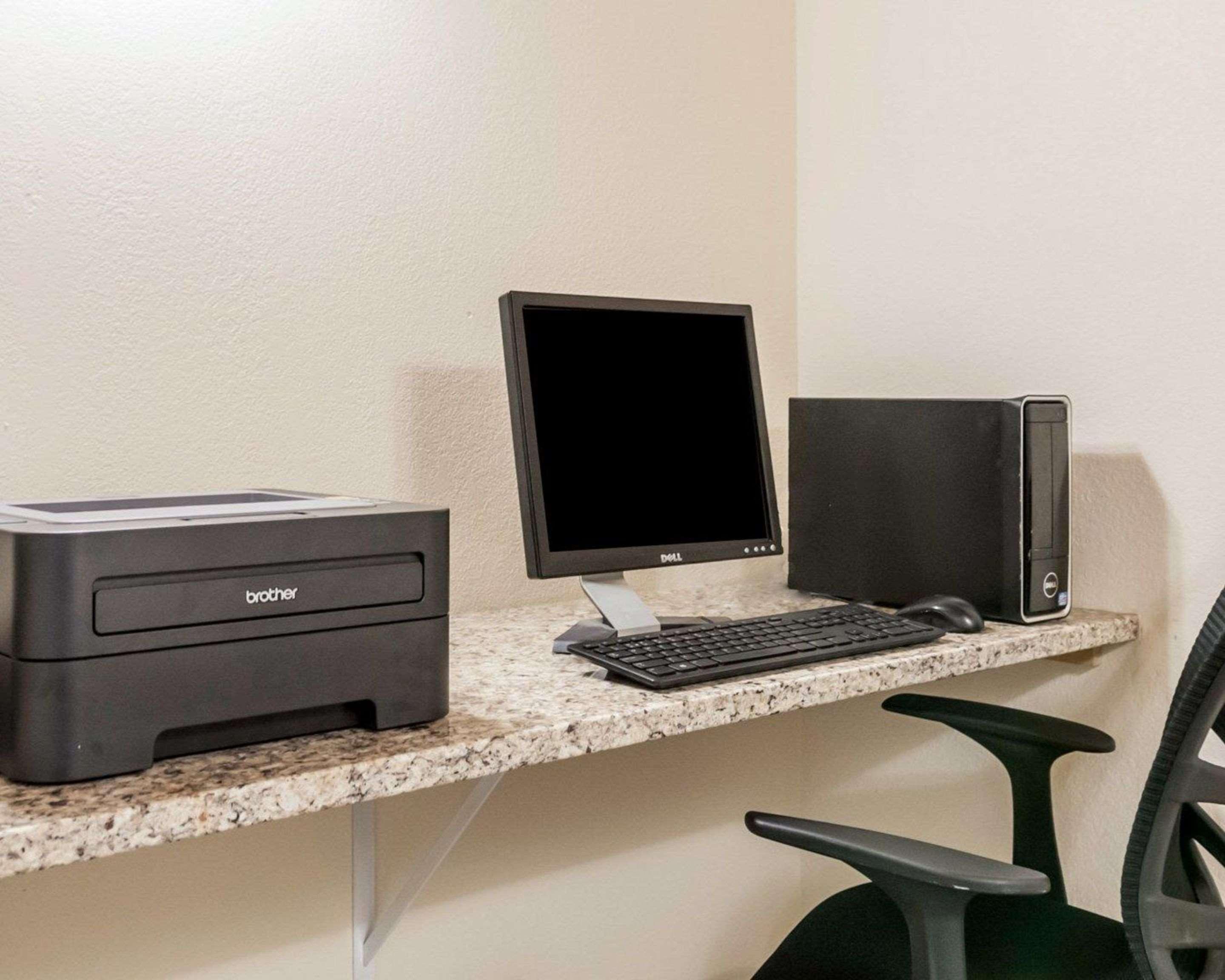 Quality Inn & Suites Albuquerque West Εξωτερικό φωτογραφία