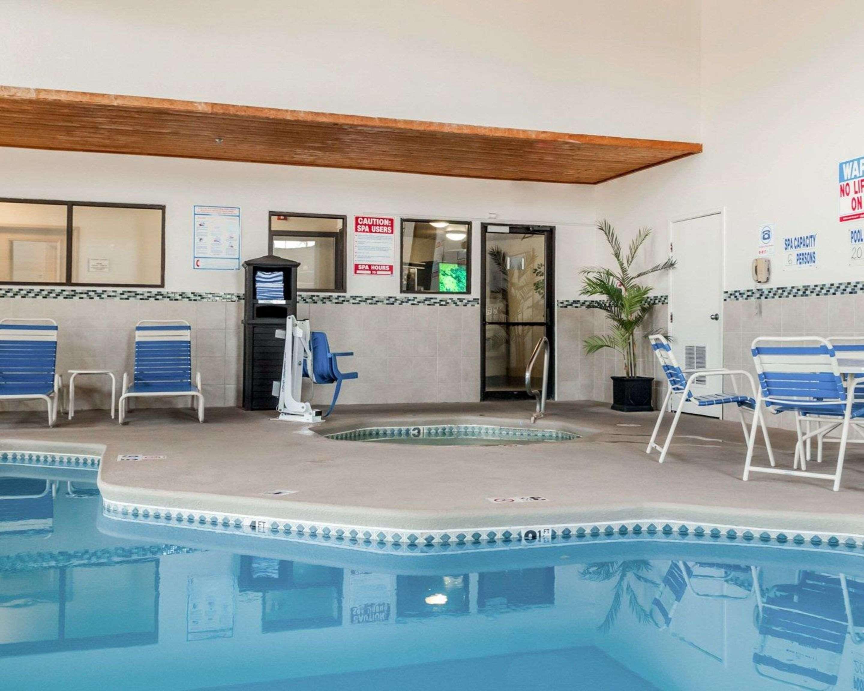 Quality Inn & Suites Albuquerque West Εξωτερικό φωτογραφία
