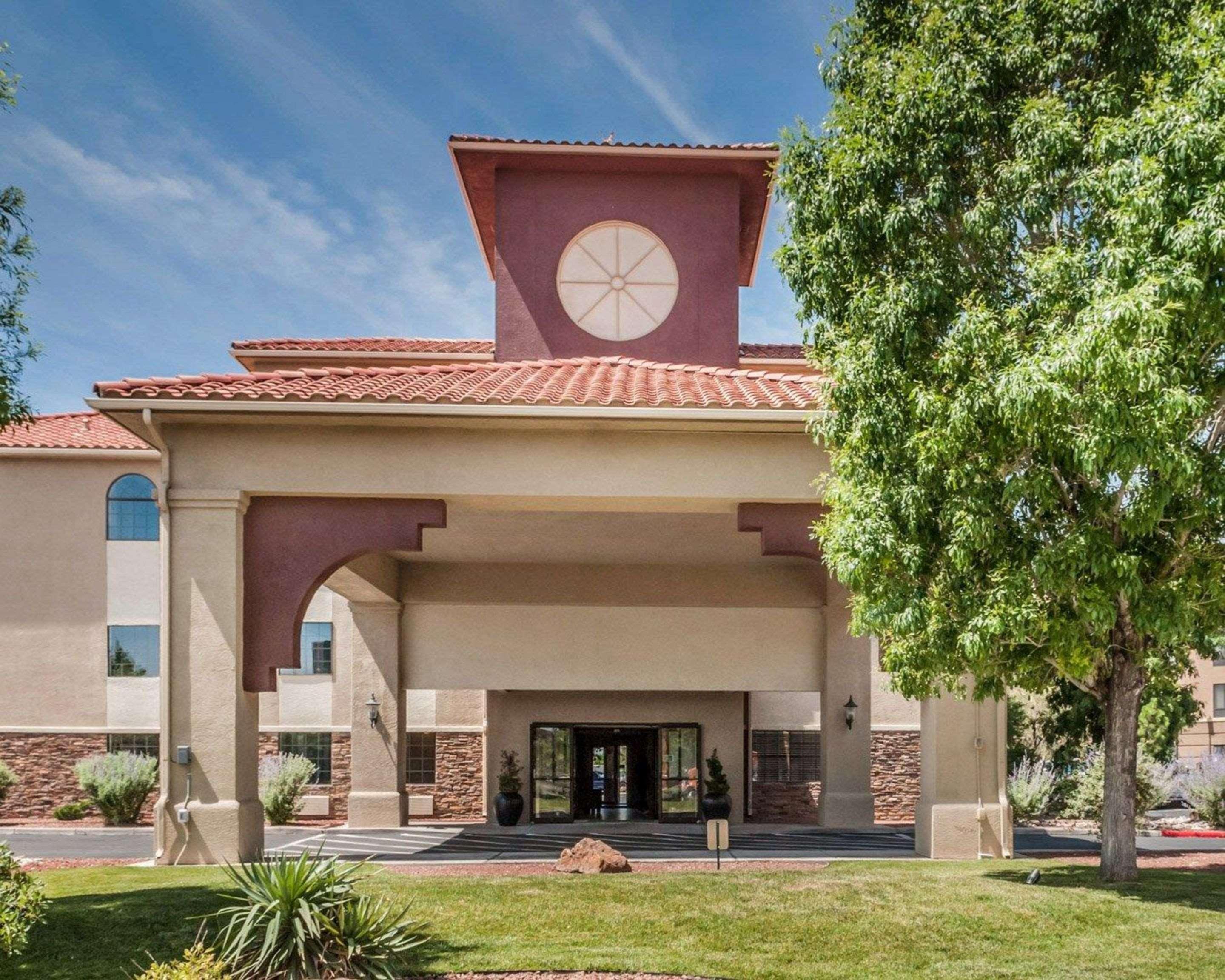 Quality Inn & Suites Albuquerque West Εξωτερικό φωτογραφία