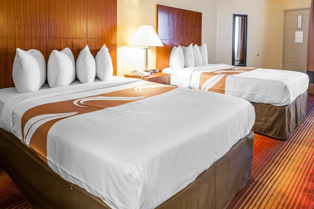 Quality Inn & Suites Albuquerque West Εξωτερικό φωτογραφία
