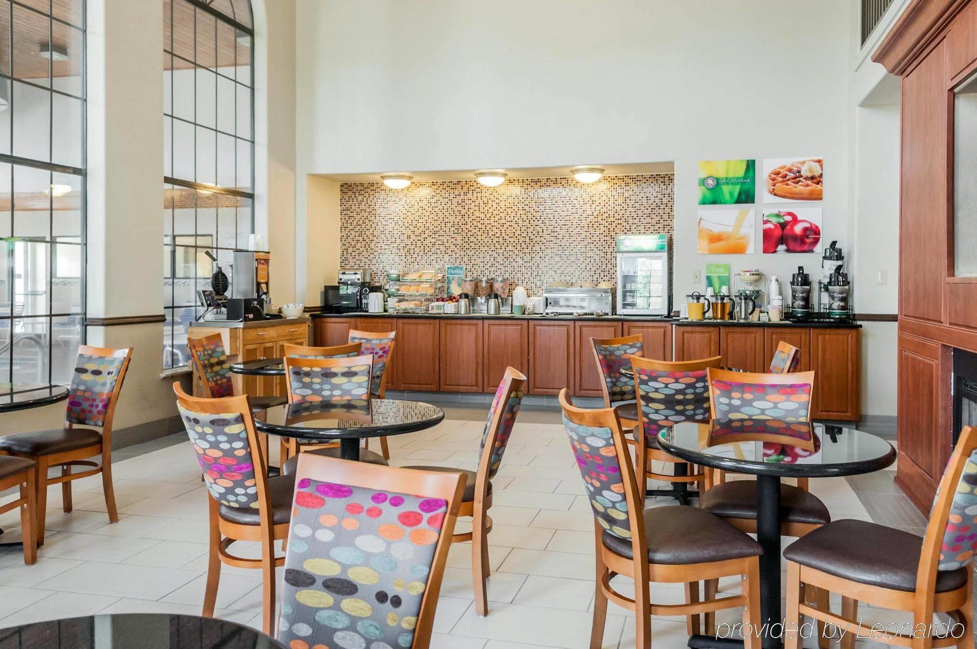 Quality Inn & Suites Albuquerque West Εξωτερικό φωτογραφία